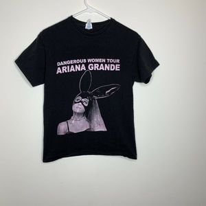 Delta Mens M Black Ariana Grande Dangerous Woman
